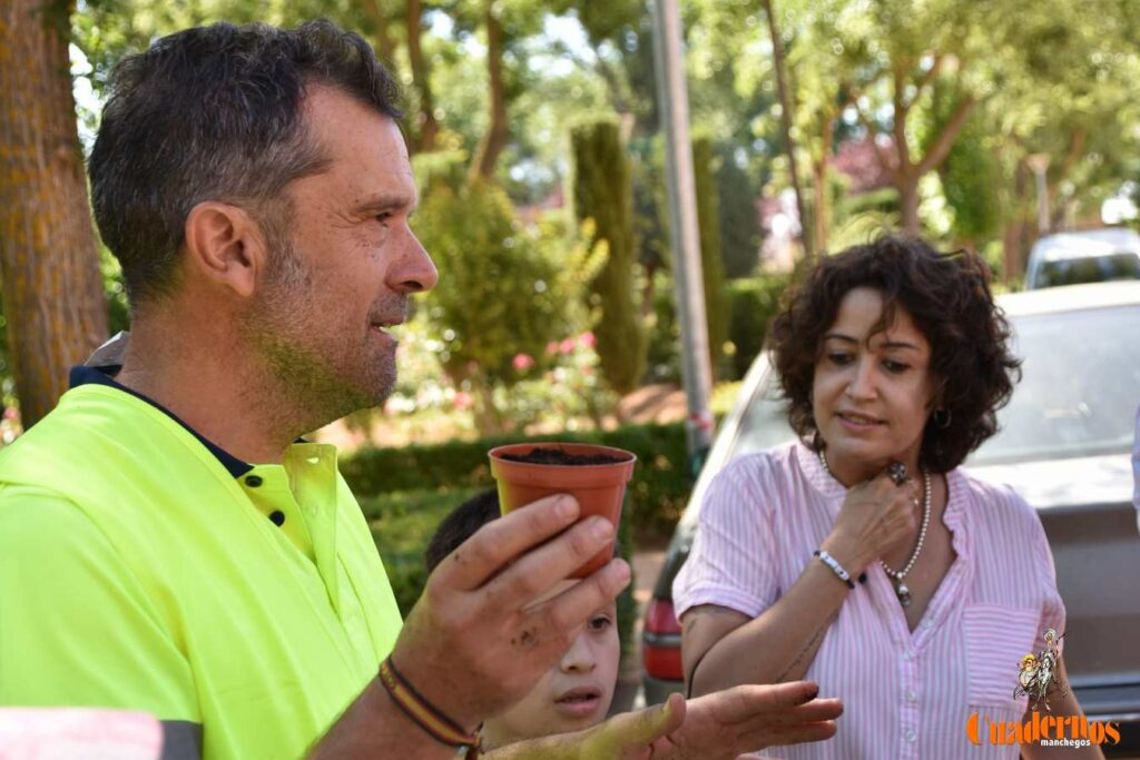 Tomelloso celebra el Día Mundial del Medio Ambiente con escolares en el Parque de la Constitución 12 dia medio ambiente ttomelloso 08
