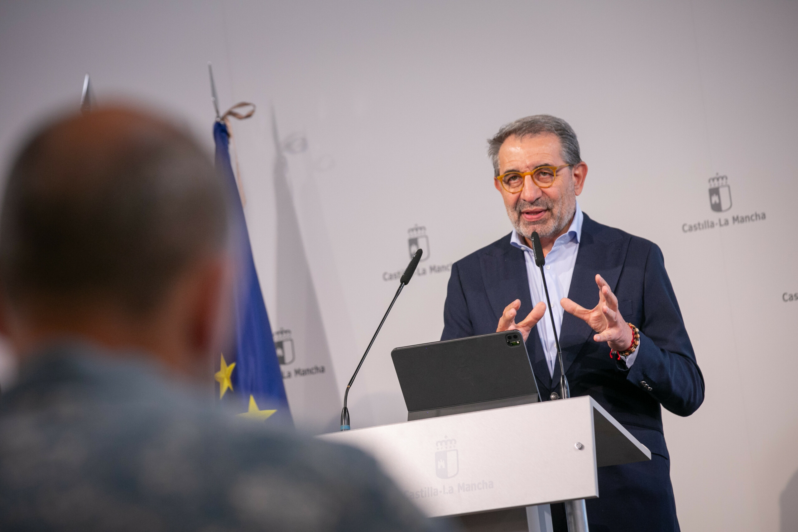 Castilla-La Mancha activa la cuenta atrás para recuperar la carrera profesional sanitaria 1 El Gobierno de Castilla-La Mancha presenta la aplicación que recogerá las solicitudes para el proceso extraordinario de recuperación de carrera profesional