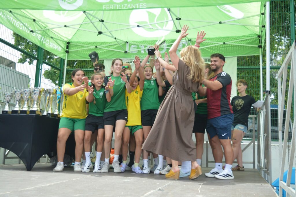 La Escuela de Fútbol de Tomelloso brilla en Albacete con un subcampeonato y un bronce 2 La Escuela de Fútbol de Tomelloso brilla en Albacete con un subcampeonato y un bronce