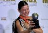 El espectáculo «Vuela» de Sara Baras recibe el premio Max Aplauso del público El espectáculo "Vuela" de Sara Baras recibe el premio Max Aplauso del público