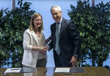 Eurocaja Rural se adhiere al acuerdo de colaboración con el Gobierno de La Rioja para facilitar el adelanto de la PAC a ganaderos y agricultores Eurocaja Rural se adhiere al acuerdo de colaboración con el Gobierno de La Rioja para facilitar el adelanto de la PAC a ganaderos y agricultores