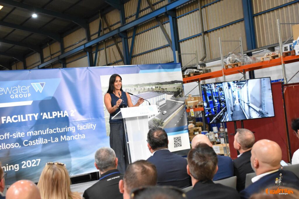 Whitewater Group colocó en Tomelloso la primera piedra de una nueva etapa industrial ligada al agua, los centros de datos y el empleo 12 inauguracion whitewater tomelloso 06