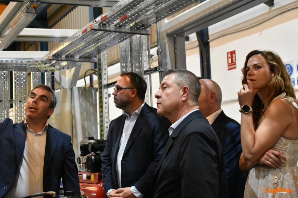 Whitewater Group colocó en Tomelloso la primera piedra de una nueva etapa industrial ligada al agua, los centros de datos y el empleo 25 inauguracion whitewater tomelloso 19