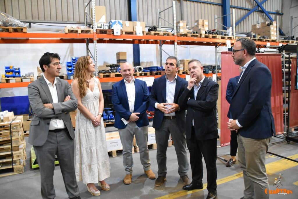 Whitewater Group colocó en Tomelloso la primera piedra de una nueva etapa industrial ligada al agua, los centros de datos y el empleo 36 inauguracion whitewater tomelloso 31