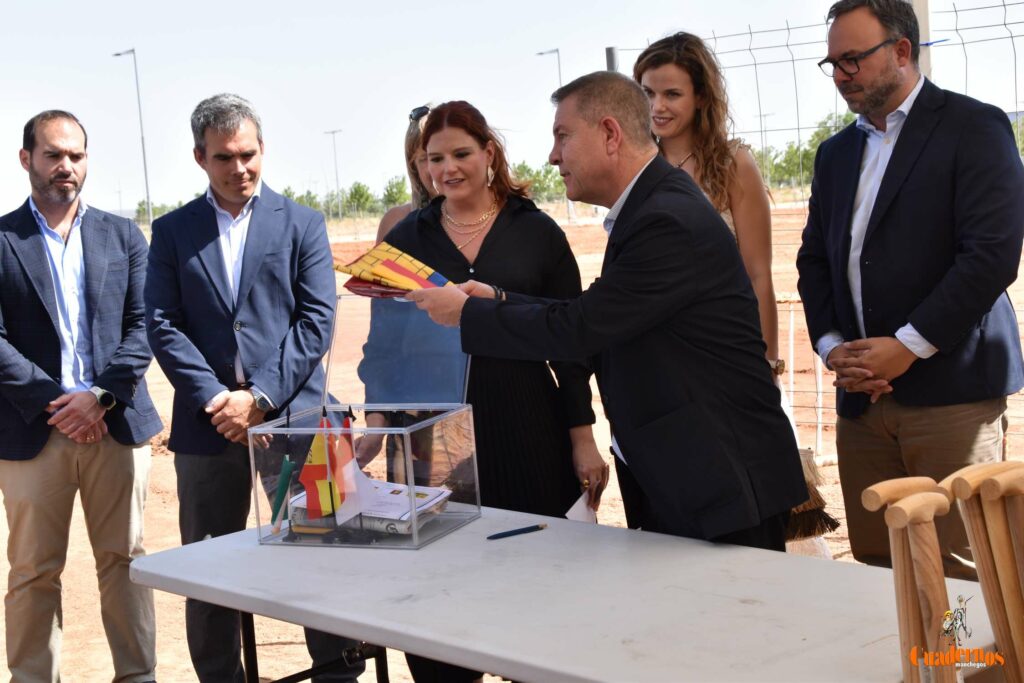 Whitewater Group colocó en Tomelloso la primera piedra de una nueva etapa industrial ligada al agua, los centros de datos y el empleo 51 inauguracion whitewater tomelloso 46