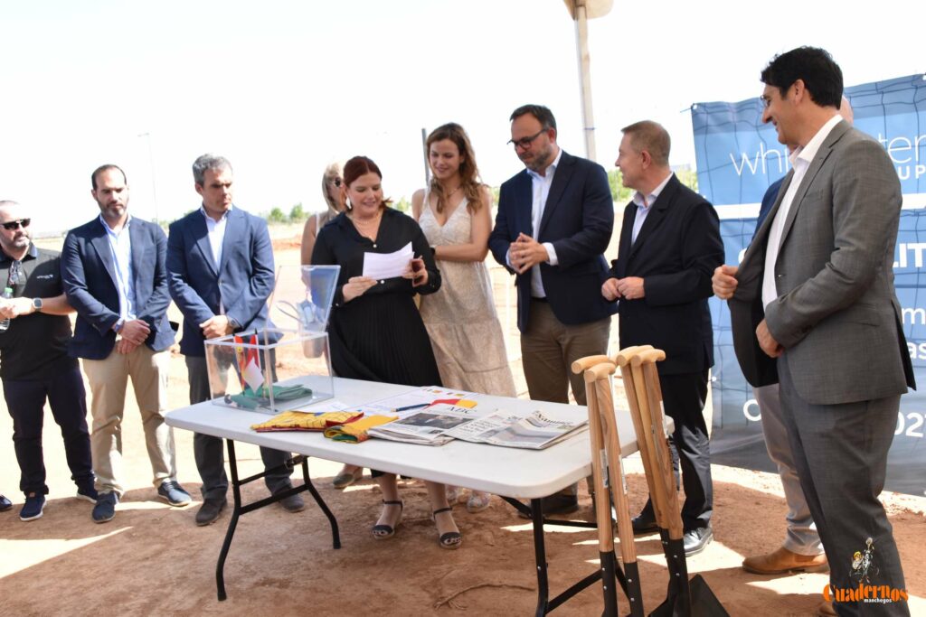 Whitewater Group colocó en Tomelloso la primera piedra de una nueva etapa industrial ligada al agua, los centros de datos y el empleo 60 inauguracion whitewater tomelloso 55