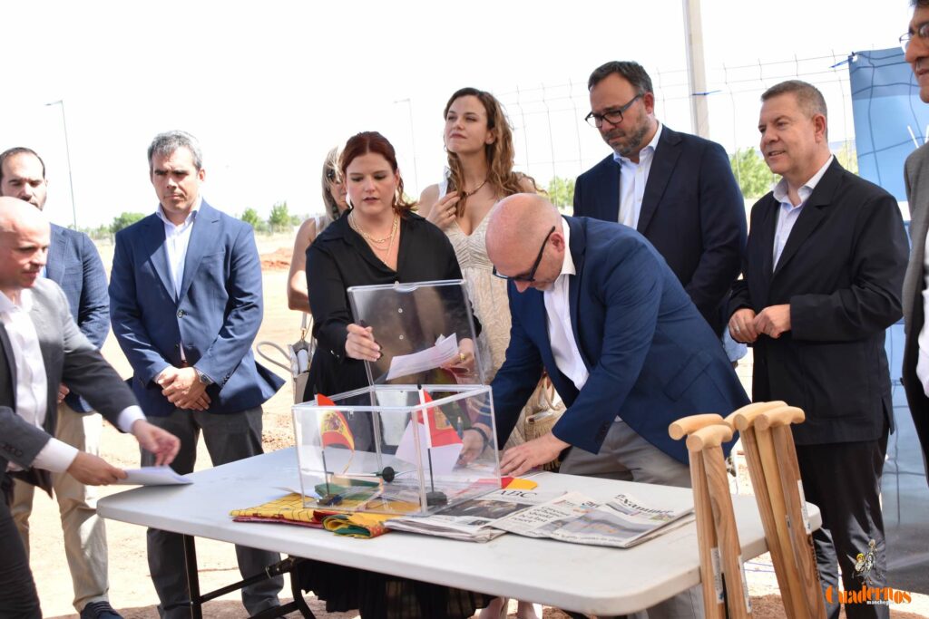 Whitewater Group colocó en Tomelloso la primera piedra de una nueva etapa industrial ligada al agua, los centros de datos y el empleo 1 inauguracion whitewater tomelloso 56