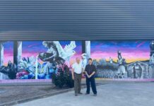 Jesús Calzada inaugura su segundo mural para el Gobierno de La Rioja Jesús Calzada inaugura su segundo mural para el Gobierno de La Rioja