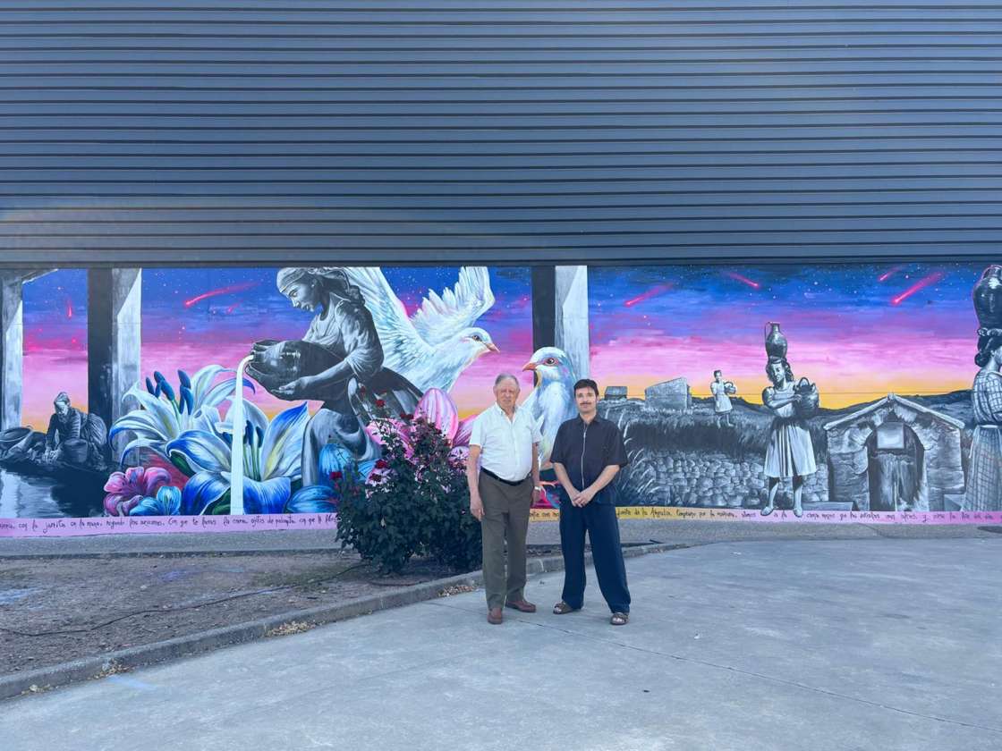 Jesús Calzada inaugura su segundo mural para el Gobierno de La Rioja