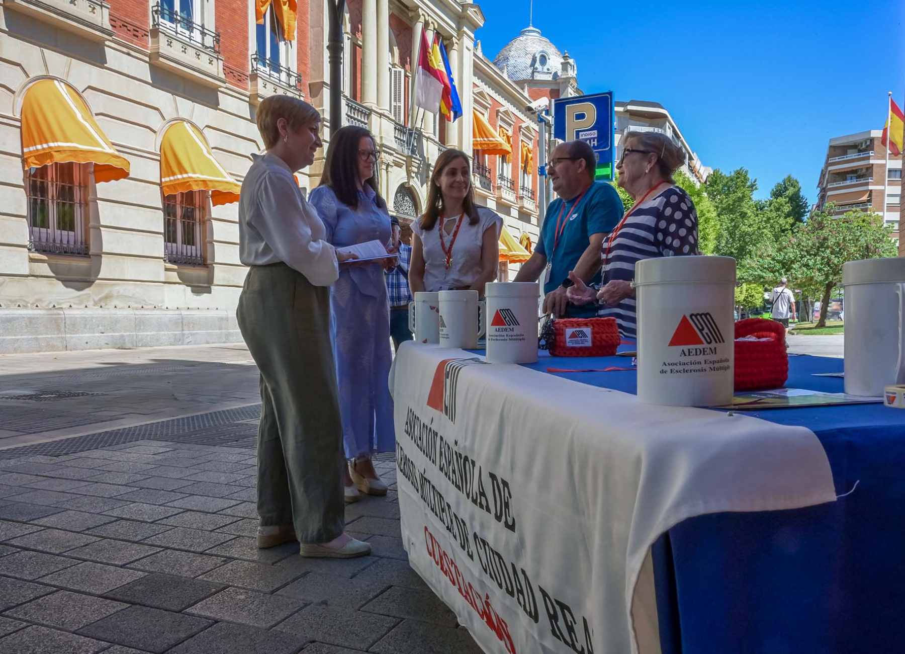 La Diputación de Ciudad Real colabora con la cuestación de la Asociación de Esclerosis Múltiple de Ciudad Real