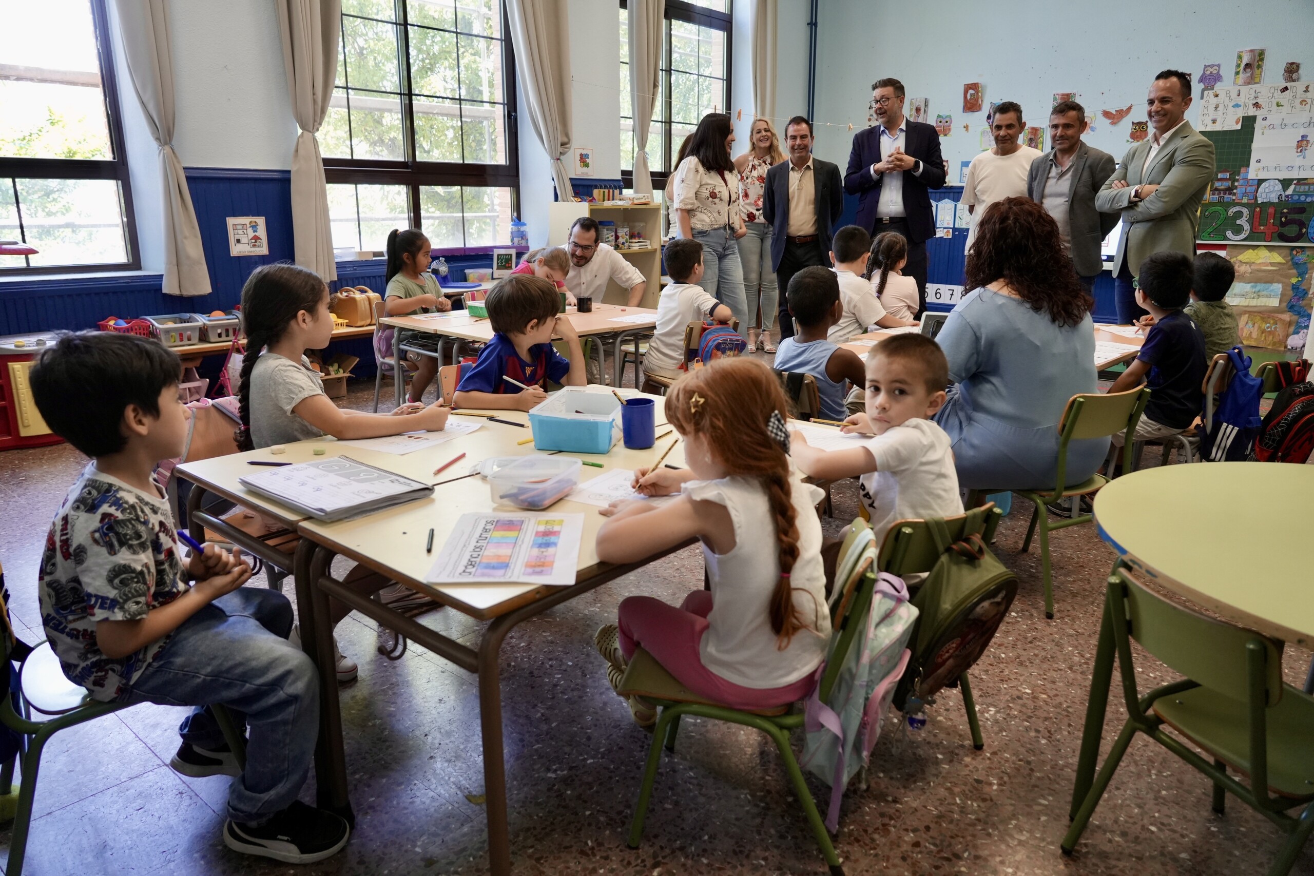 La Unidad para la Atención al Alumnado con Altas Capacidades y Talento ha atendido alrededor de 540 consultas en su primer curso de funcionamiento 4 La Unidad para la Atención al Alumnado con Altas Capacidades y Talento ha atendido alrededor de 540 consultas en su primer curso de funcionamiento