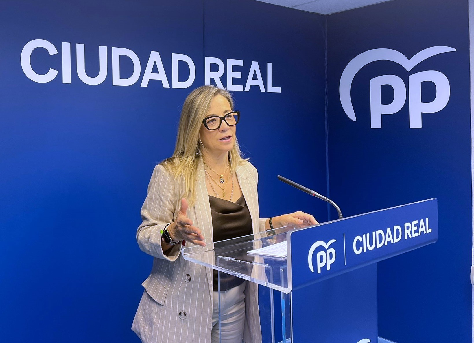 Lola Merino exige al PSOE que rompan su silencio y pidan elecciones generales