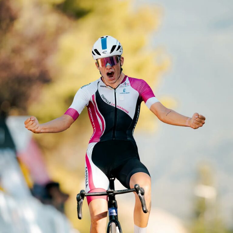 Manuel Sanroma se proclama campeón de España sub23 en Sabiñánigo tras una remontada épica en el tramo final