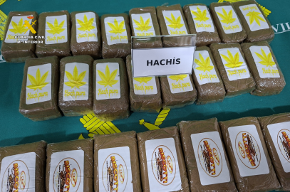 La Guardia Civil de Albacete detiene a tres personas por tráfico de drogas y desmantela dos narcopisos en Almansa 2 narcopisos almansa 3