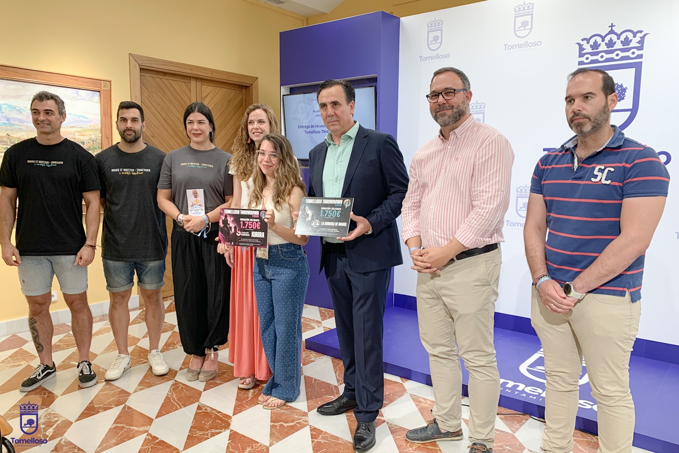 Tomelloso Throwdown entrega un total de 3.500 euros solidarios a Fundación Kirira y La Sonrisa de María 1 Navarro reafirma el compromiso municipal con el deporte y la solidaridad en la entrega de la recaudación del Throwdown 2026 a Kirira y La Sonrisa de María