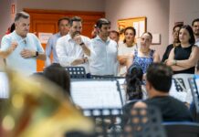 Núñez anuncia un Plan Integral para las Bandas de Música de Castilla-La Mancha dotado con 5 millones de euros anuales Núñez anuncia un Plan Integral para las Bandas de Música de Castilla-La Mancha dotado con 5 millones de euros anuales