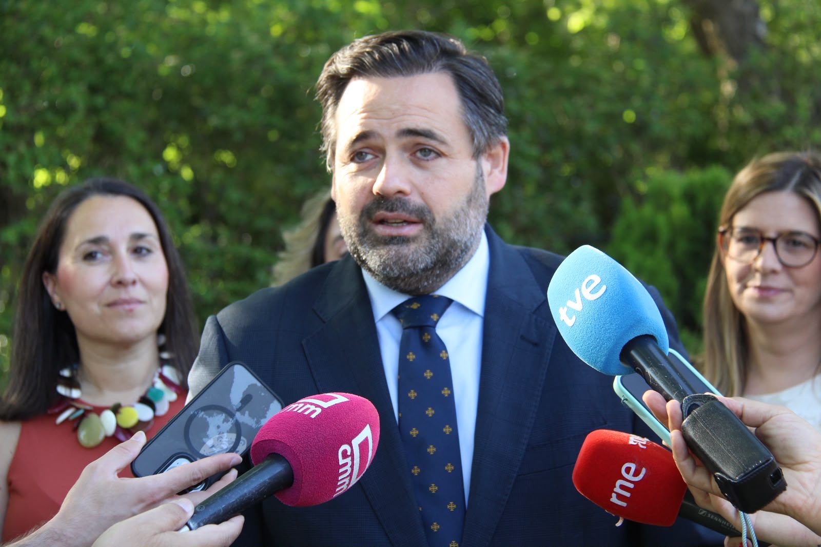 Núñez se compromete a cumplir el Pacto Regional por el Agua desde el gobierno y a que la política hídrica sirva para crecer y obtener rentabilidad en el sector primario
