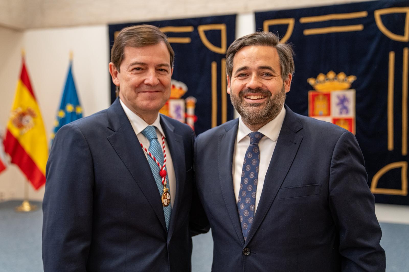 Núñez apuesta por reforzar la cooperación entre Castilla-La Mancha y las regiones vecinas para impulsar el crecimiento y mejorar los servicios públicos