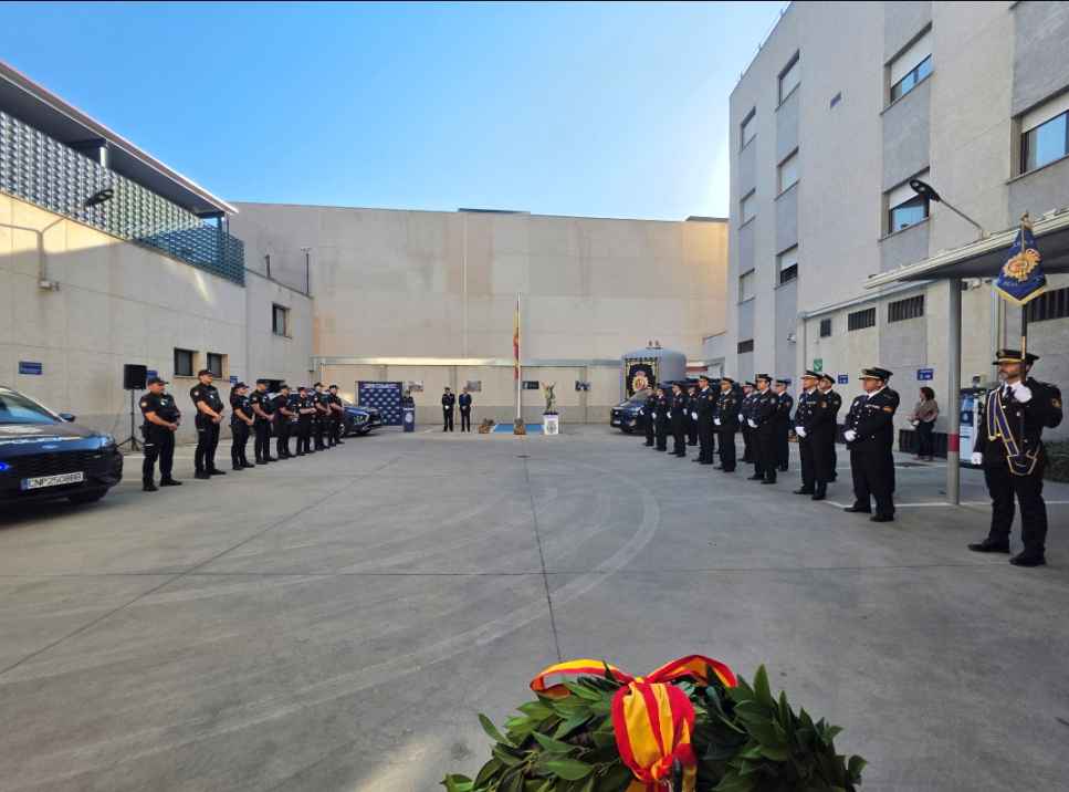 La Policía Nacional homenajea en Ciudad Real a sus víctimas del terrorismo 1 policianacionaleshomenajevictimasterrorismo 2