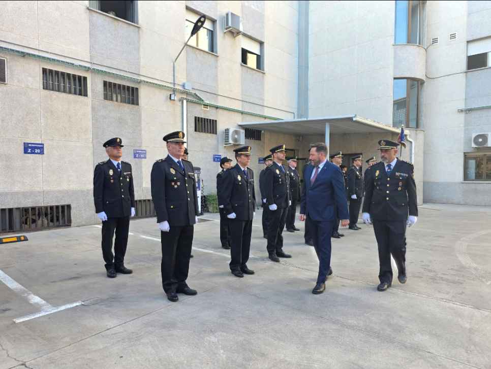 La Policía Nacional homenajea en Ciudad Real a sus víctimas del terrorismo 2 policianacionaleshomenajevictimasterrorismo 3