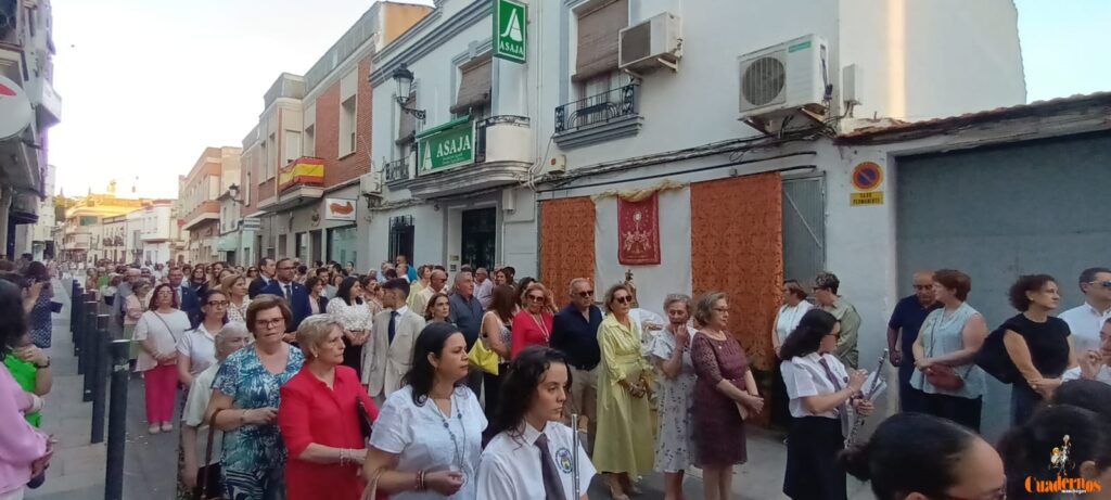 Tomelloso se rinde al Corpus Christi en una tarde de devoción, tradición y solemnidad 29 procesion corpus christi tomelloso 2026 020