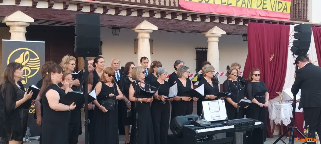 Tomelloso se rinde al Corpus Christi en una tarde de devoción, tradición y solemnidad 80 procesion corpus christi tomelloso 2026 111