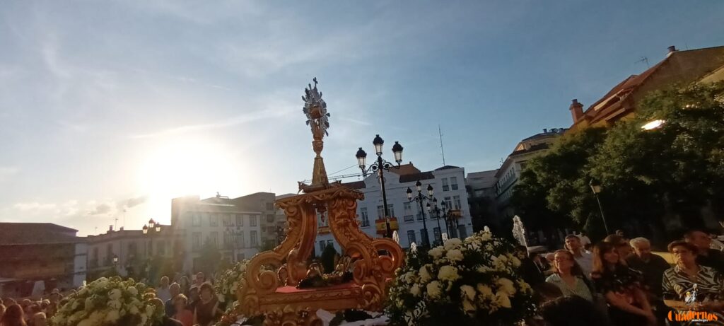 Tomelloso se rinde al Corpus Christi en una tarde de devoción, tradición y solemnidad 102 procesion corpus christi tomelloso 2026 138
