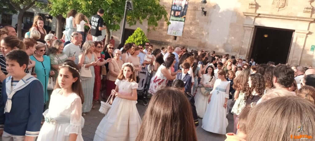 Tomelloso se rinde al Corpus Christi en una tarde de devoción, tradición y solemnidad 110 procesion corpus christi tomelloso 2026 148