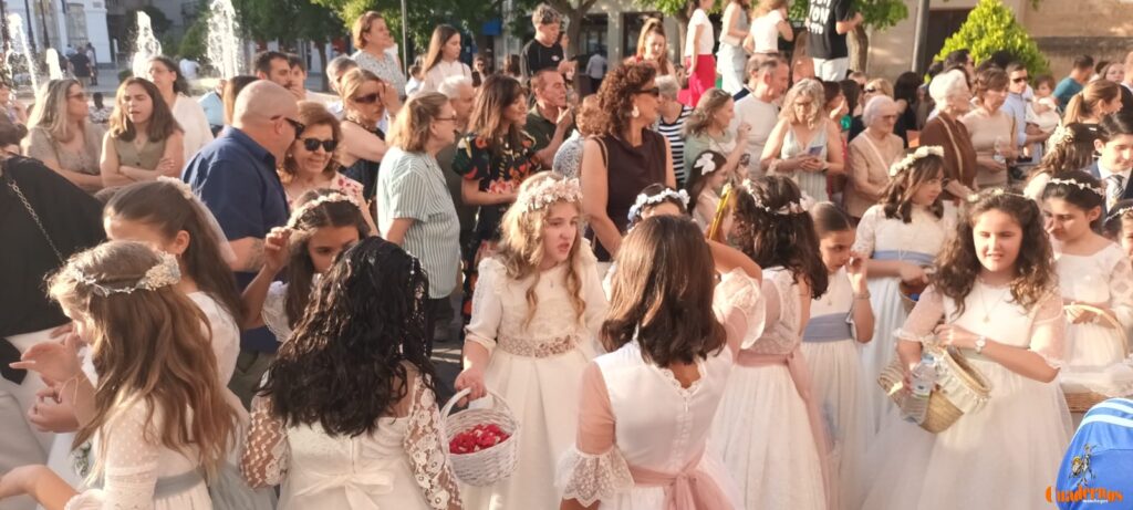 Tomelloso se rinde al Corpus Christi en una tarde de devoción, tradición y solemnidad 115 procesion corpus christi tomelloso 2026 153