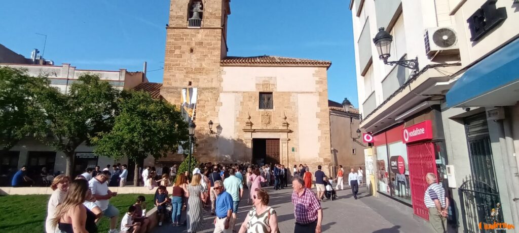 Tomelloso se rinde al Corpus Christi en una tarde de devoción, tradición y solemnidad 161 procesion corpus christi tomelloso 2026 222