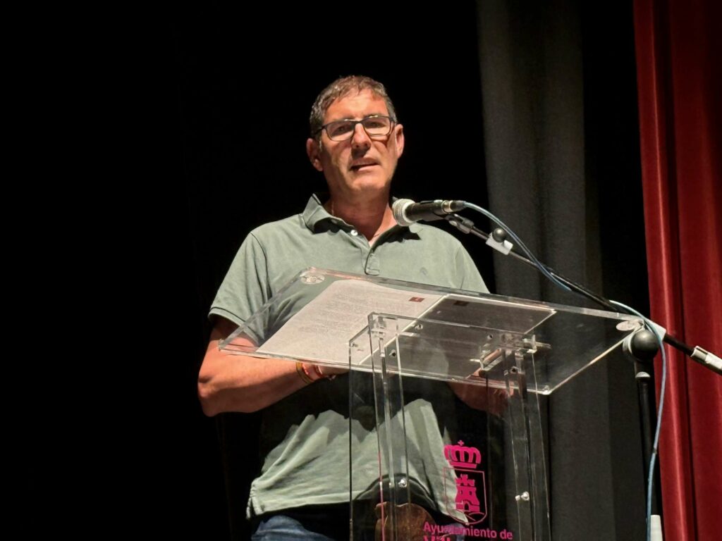 Reconocimientos a los deportistas más destacados del año y menciones especiales de la temporada deportiva 2025-2026 9 reconocimiento deportistas villacanas 1