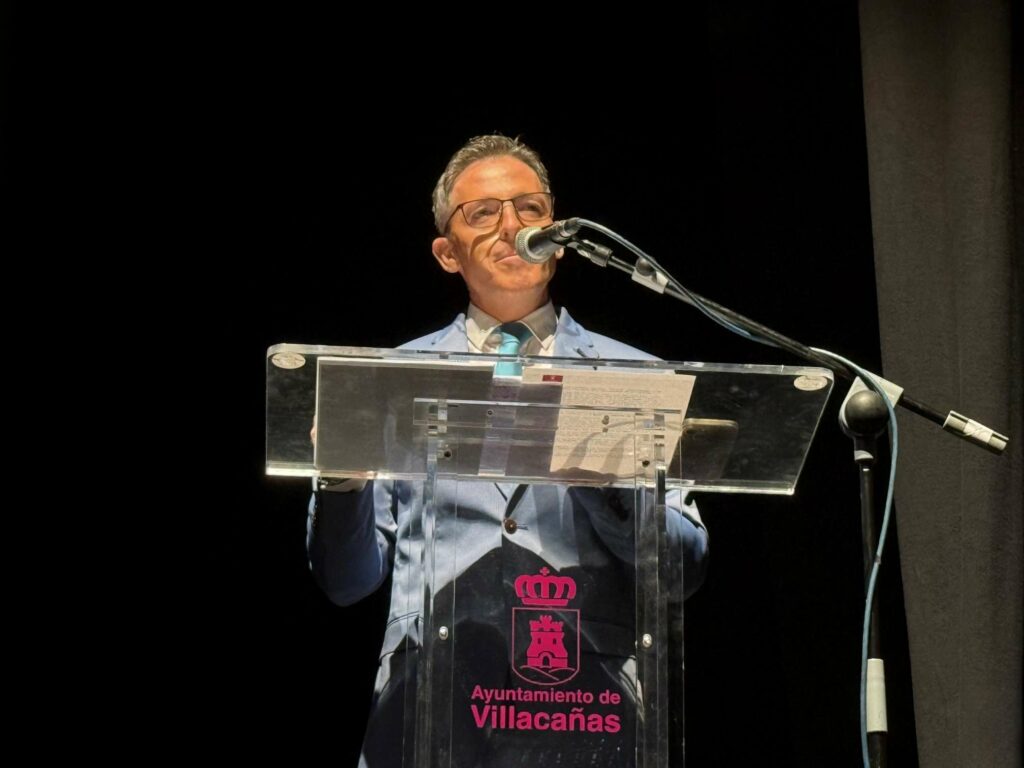 Reconocimientos a los deportistas más destacados del año y menciones especiales de la temporada deportiva 2025-2026 7 reconocimiento deportistas villacanas 8