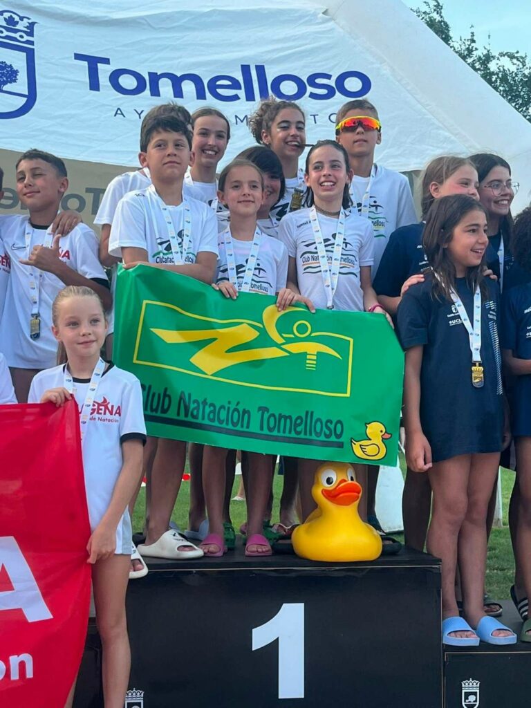 El Club Natación Tomelloso logra la tercera posición por equipos en el Campeonato de Castilla-La Mancha Base de Verano 10 terceros club natacion tomelloso campeonato regional 13