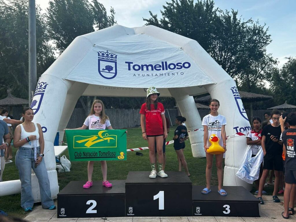 El Club Natación Tomelloso logra la tercera posición por equipos en el Campeonato de Castilla-La Mancha Base de Verano 9 terceros club natacion tomelloso campeonato regional 14
