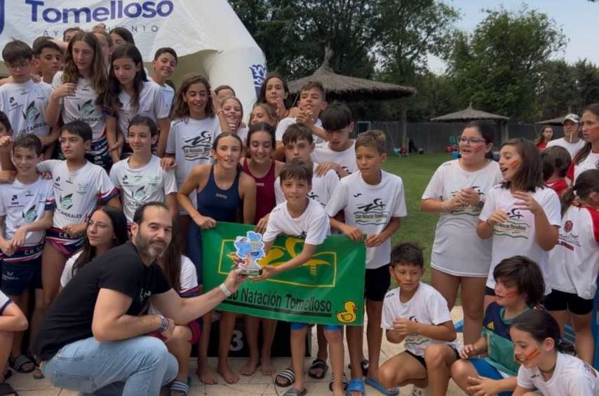 El Club Natación Tomelloso logra la tercera posición por equipos en el Campeonato de Castilla-La Mancha Base de Verano 1 terceros club natacion tomelloso campeonato regional 26