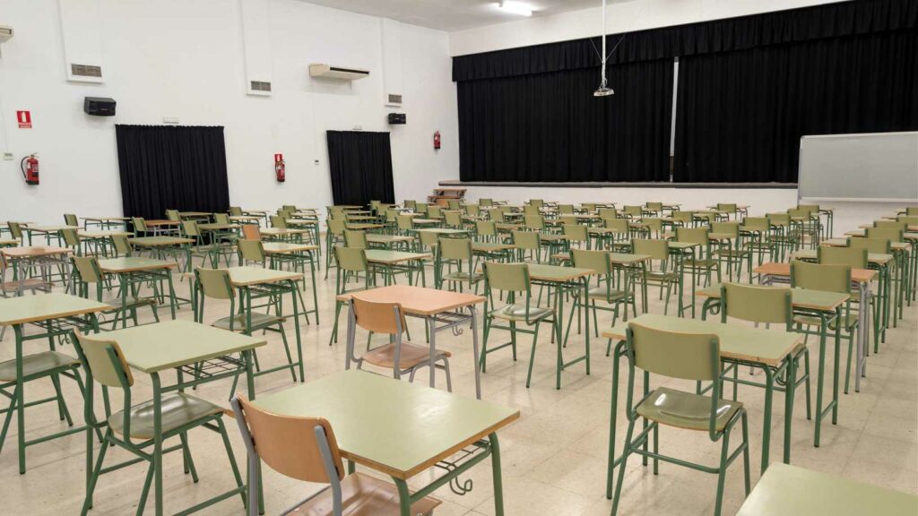 Tomelloso se prepara para la PAU: el IES Eladio Cabañero será sede por duodécimo año consecutivo 3 todolistopaueladio 4