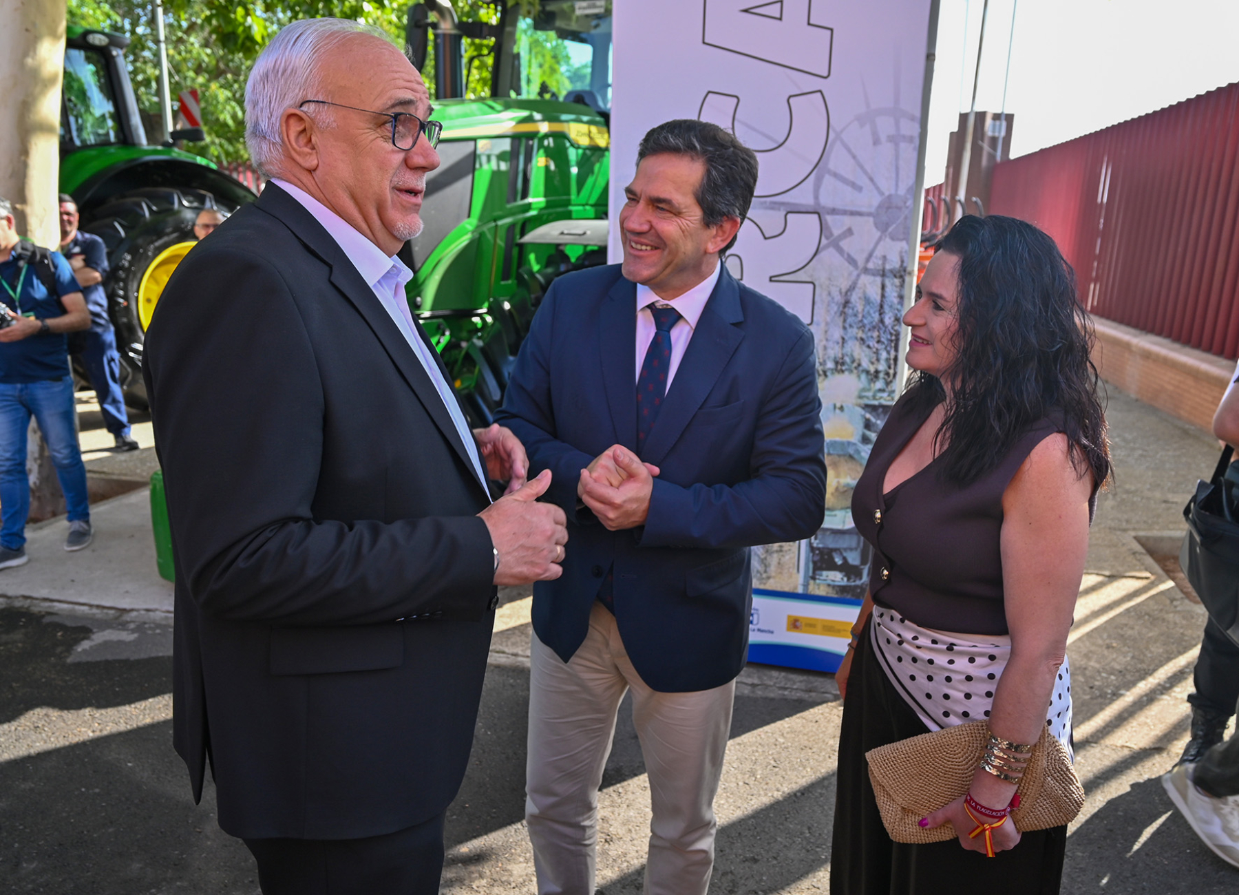 Valverde advierte de que “FERCAM no tendrá sentido si no tenemos un sector agrario fuerte que disponga de agua” y reclama soluciones hídricas que garanticen su futuro 4 Valverde advierte de que “FERCAM no tendrá sentido si no tenemos un sector agrario fuerte que disponga de agua” y reclama soluciones hídricas que garanticen su futuro
