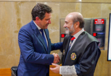 Valverde felicita a Luis Casero en su toma de posesión como presidente de la Audiencia Provincial y le desea una etapa de éxito al servicio de la Justicia Valverde felicita a Luis Casero en su toma de posesión como presidente de la Audiencia Provincial y le desea una etapa de éxito al servicio de la Justicia