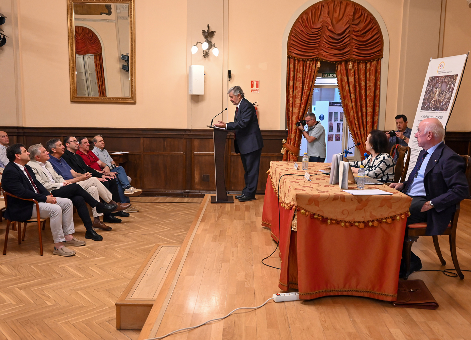 Valverde pone en valor el legado de las órdenes militares como un activo cultural, histórico y turístico clave para el presente y el futuro de la provincia 1 Valverde pone en valor el legado de las órdenes militares como un activo cultural, histórico y turístico clave para el presente y el futuro de la provincia