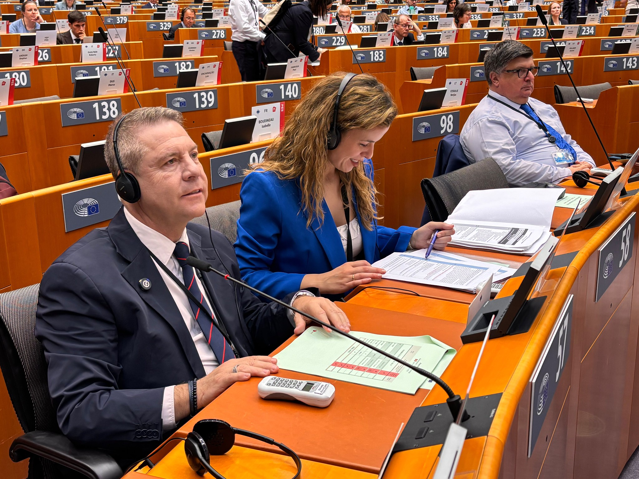 Aprobado por unanimidad el Dictamen sobre relevo generacional en la agricultura defendido por García-Page en el 172 pleno del Comité de las Regiones 1 Aprobado por unanimidad el Dictamen sobre relevo generacional en la agricultura defendido por García-Page en el 172 pleno del Comité de las Regiones