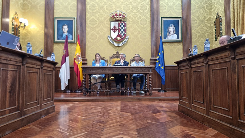 Unanimidad en el Pleno de Valdepeñas para destinar una ayuda a la emergencia humanitaria de Venezuela tras el terremoto