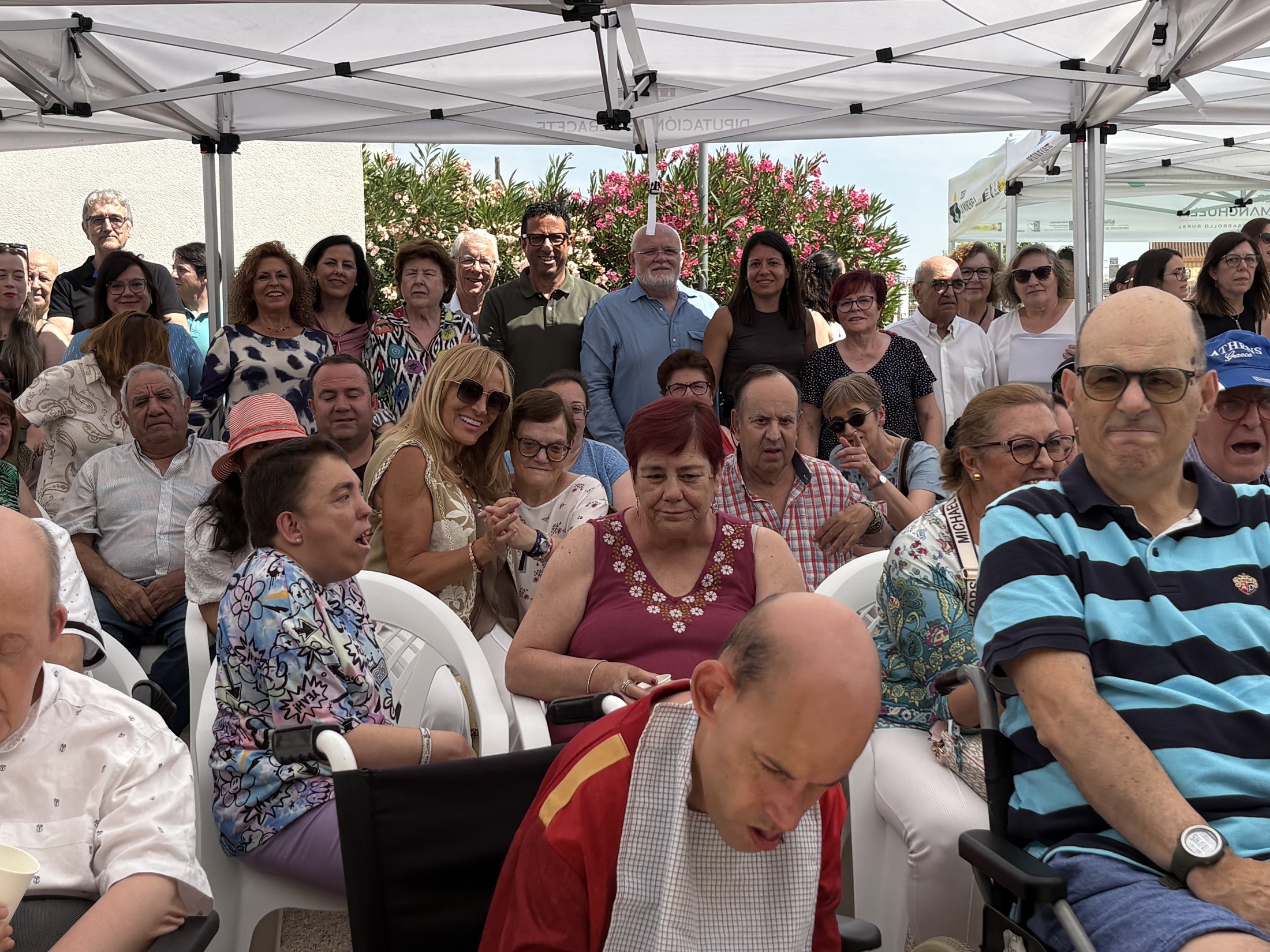 Castilla-La Mancha destina este año más de 25 millones de euros a la red de atención para personas con discapacidad en la provincia de Albacete 1 Castilla-La Mancha destina este año más de 25 millones de euros a la red de atención para personas con discapacidad en la provincia de Albacete
