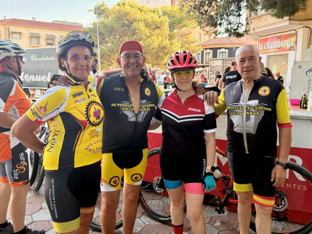La X Quedada Cicloturista Nocturna abre las fiestas de San Cristóbal en Villacañas 1 cicloturistanocturnavillacanas 2
