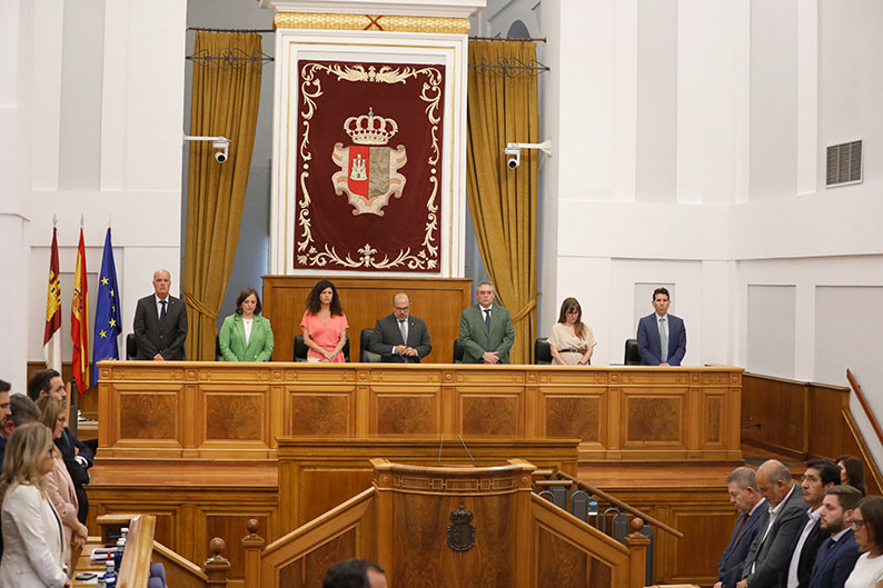 El Pleno en las Cortes de CLM aprueba tres resoluciones socialistas sobre el lobo, el tren de Alcázar y la negociación de un nuevo modelo de financiación autonómica