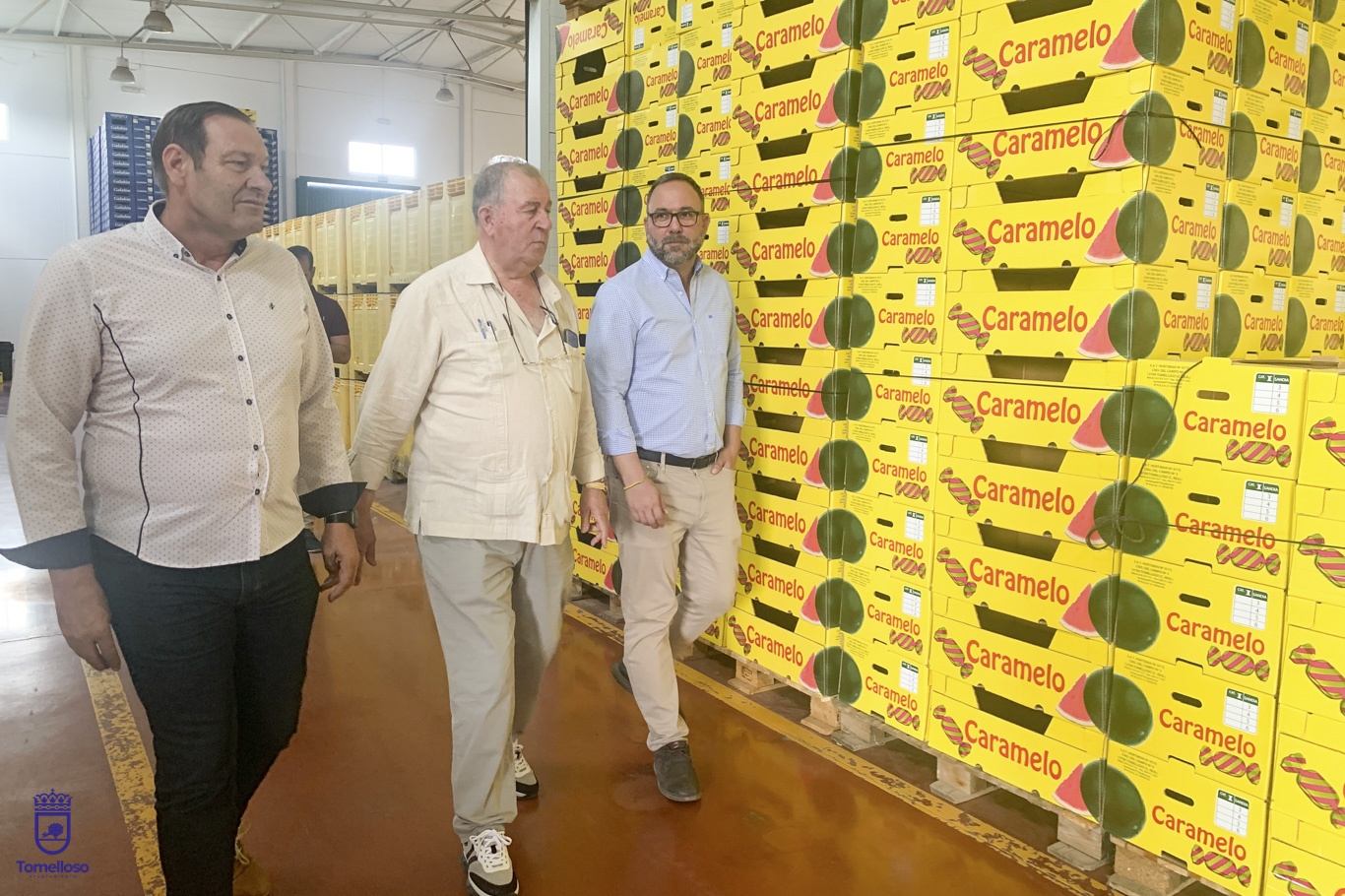 Navarro visita en Tomelloso la S.A.T Hortiman 4 El alcalde visita la S.A.T Hortiman donde se ha interesado por la campaña de melón y sandía