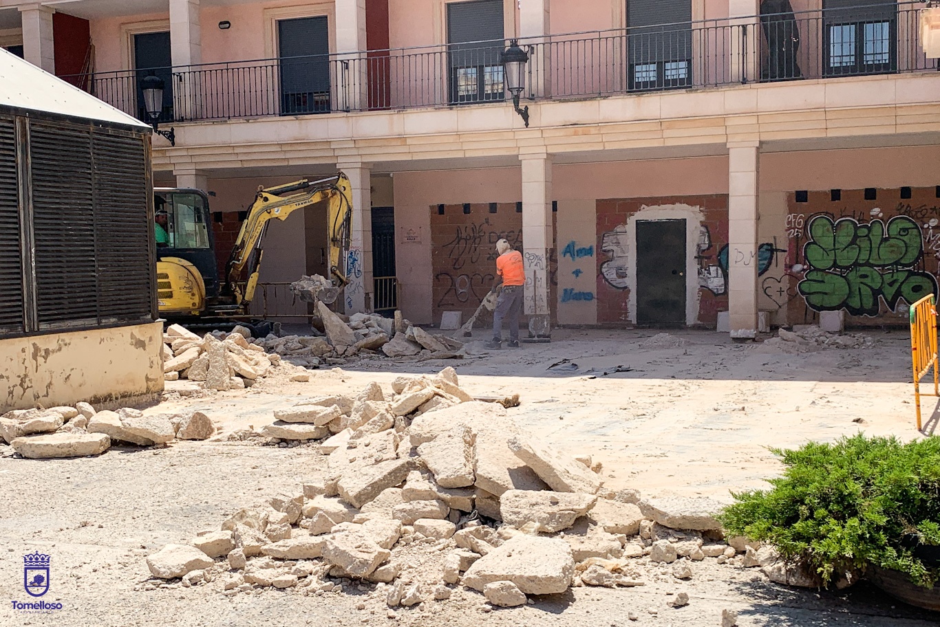 El Ayuntamiento inicia las obras de renovación de la calle Juan Pablo II