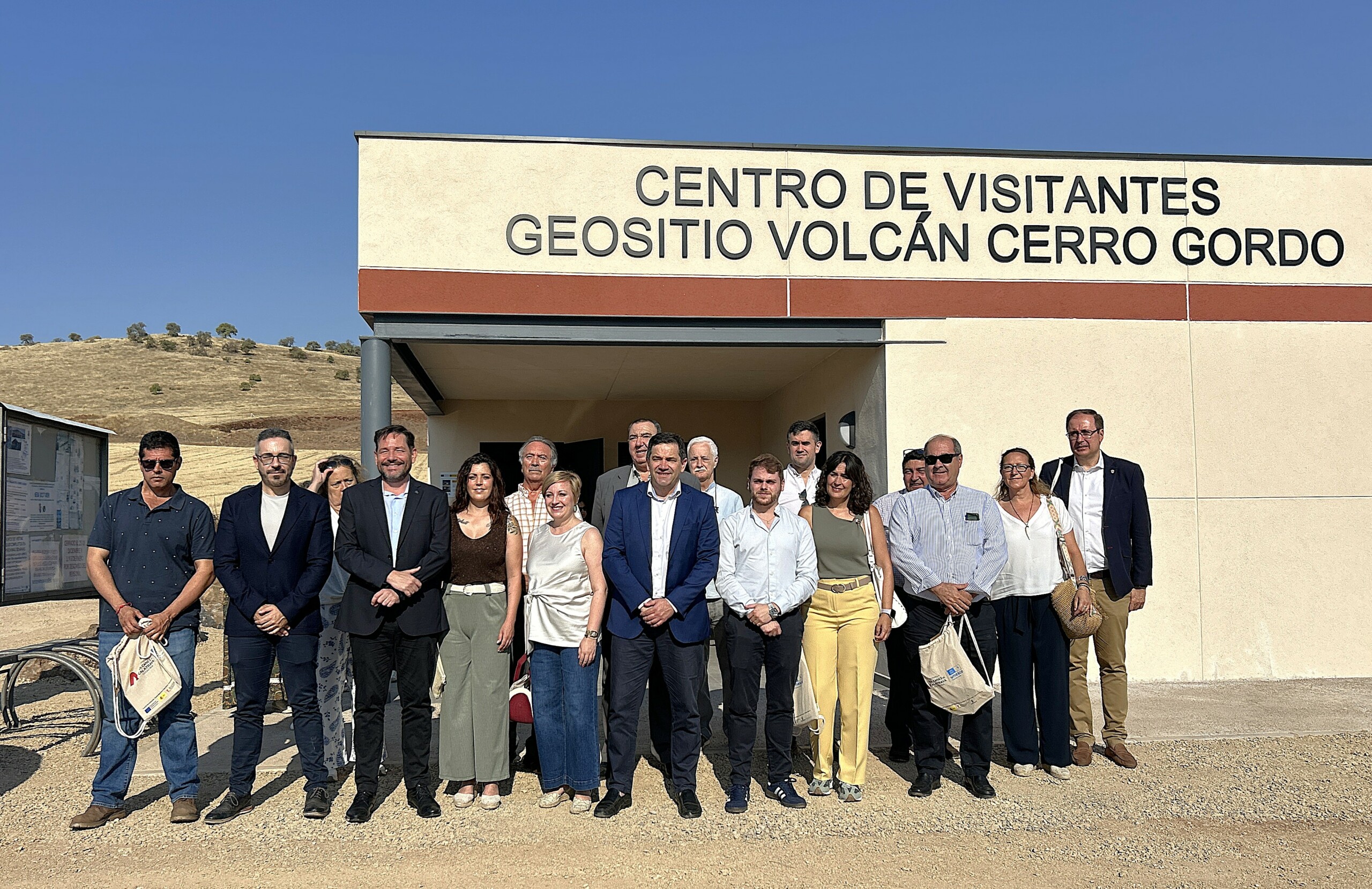 El Gobierno de Castilla-La Mancha contribuye a mejorar la visita turística al Cerro Gordo con una experiencia museística y educativa más completa 2 El Gobierno de Castilla-La Mancha contribuye a mejorar la visita turística al Cerro Gordo con una experiencia museística y educativa más completa
