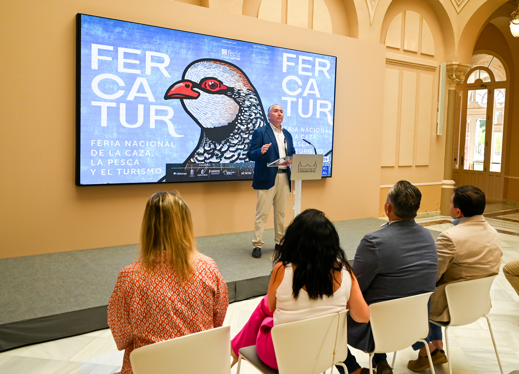 El presidente de la Diputación anuncia en la presentación de FERCATUR que para octubre estará listo el proyecto definitivo del Museo de la Caza y la Naturaleza 6 El presidente de la Diputación anuncia en la presentación de FERCATUR que para octubre estará listo el proyecto definitivo del Museo de la Caza y la Naturaleza