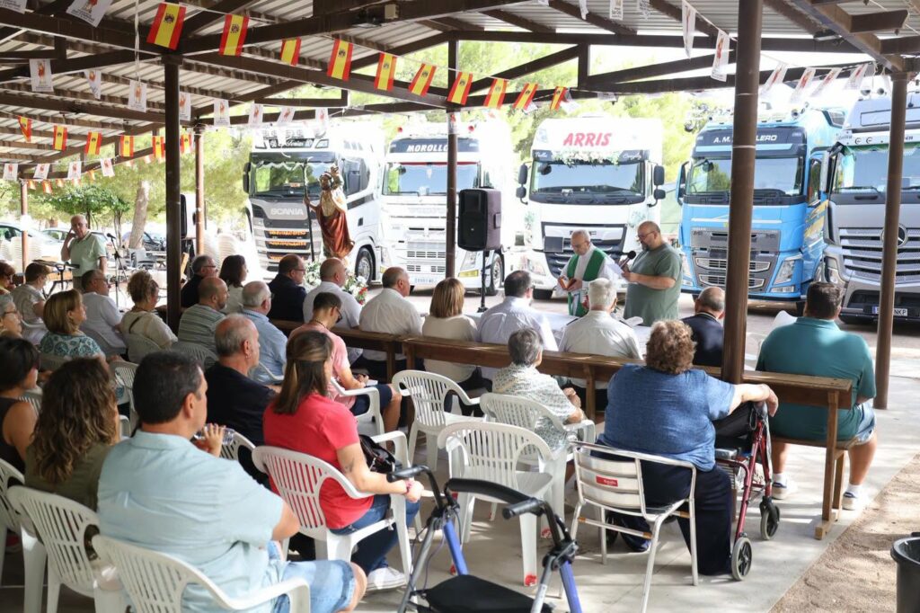 San Cristóbal pone el broche de oro a sus festejos con una multitudinaria función solemne en Alcázar de San Juan 10 ermita san cristobal alcazar de san juan