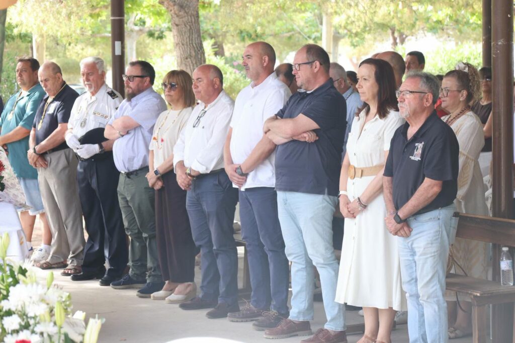 San Cristóbal pone el broche de oro a sus festejos con una multitudinaria función solemne en Alcázar de San Juan 7 ermita san cristobal alcazar de san juan 4